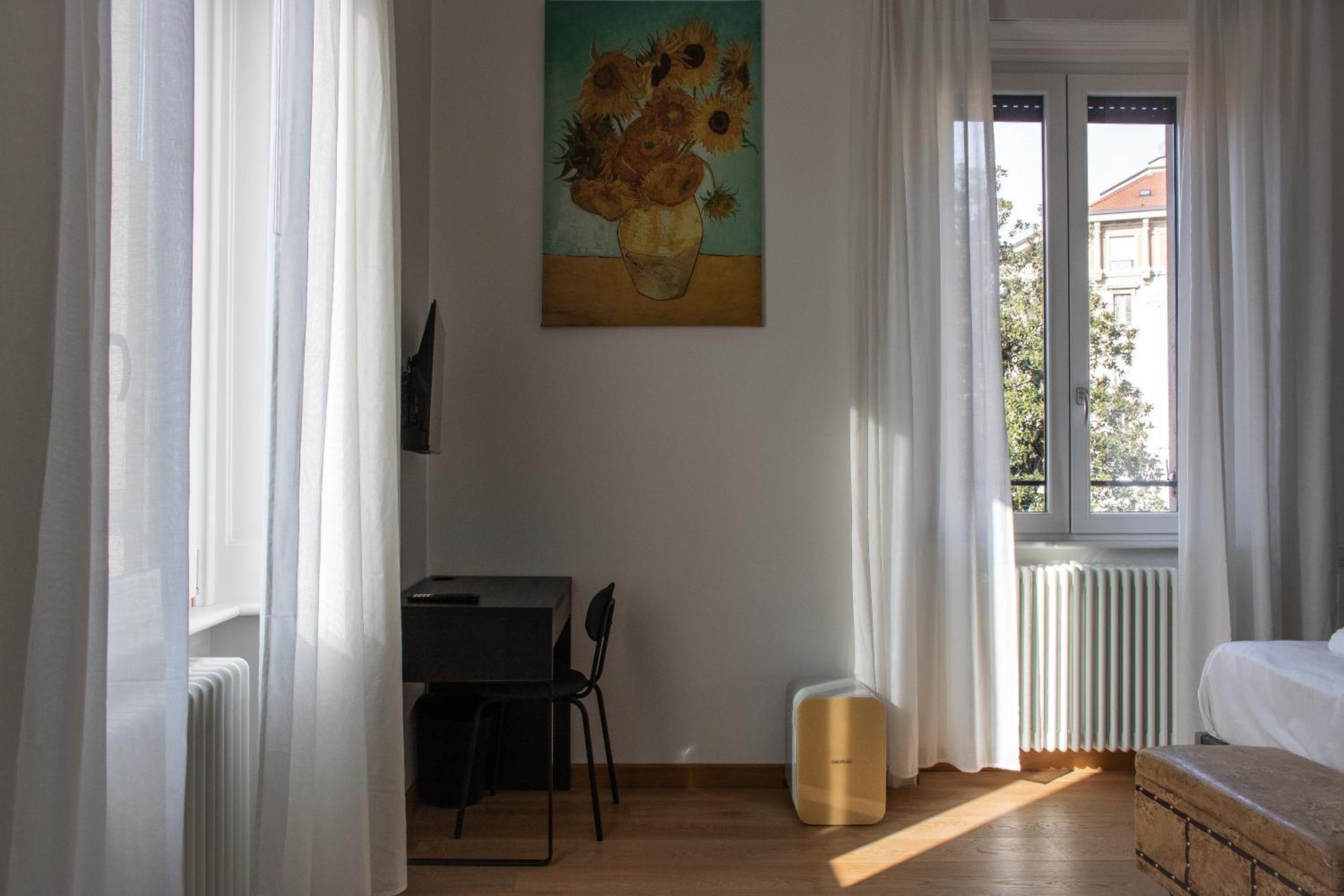 Rrrapido Holy Suites And Rooms - Via Sardegna Милано Екстериор снимка