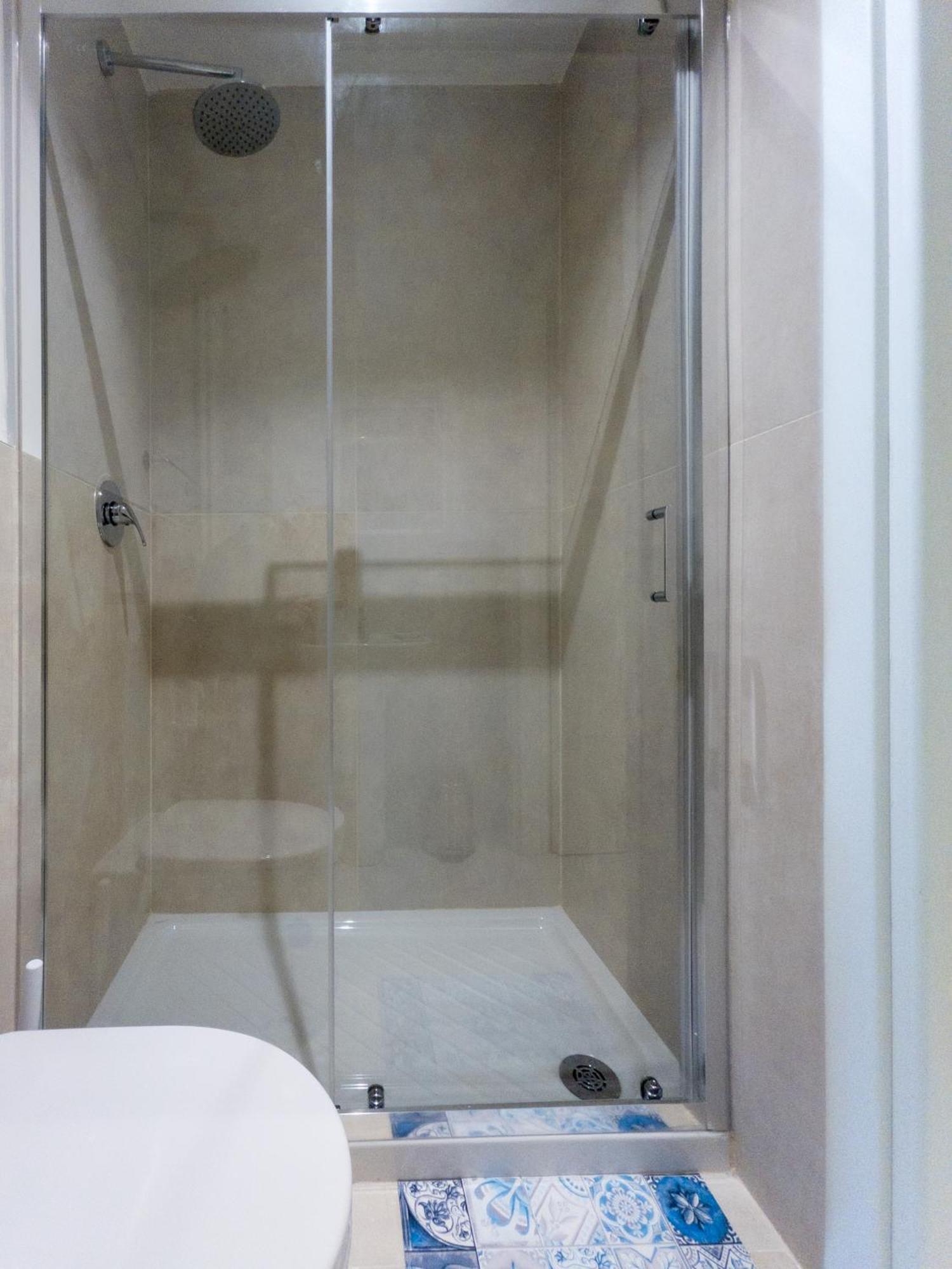 Rrrapido Holy Suites And Rooms - Via Sardegna Милано Екстериор снимка
