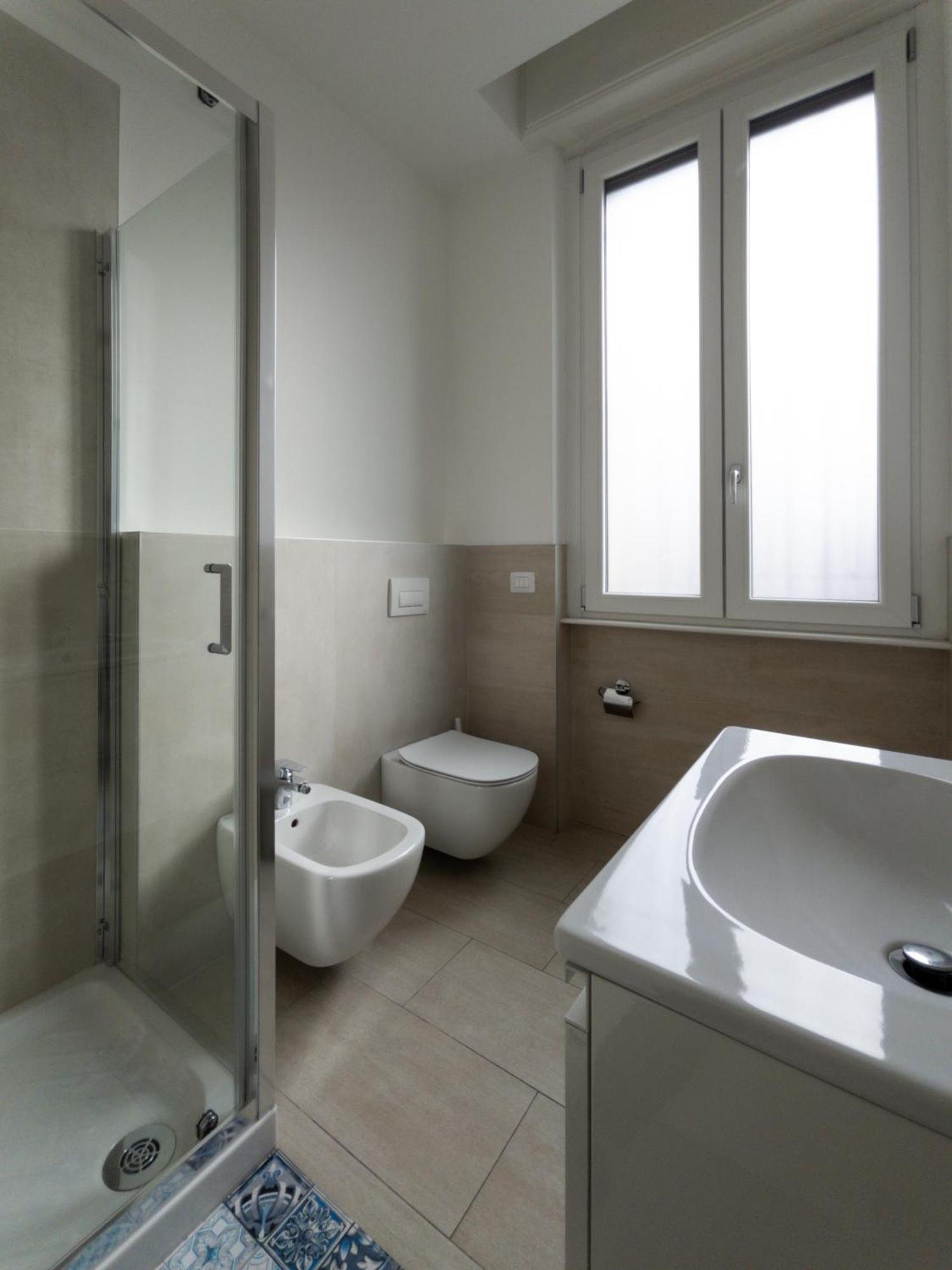 Rrrapido Holy Suites And Rooms - Via Sardegna Милано Екстериор снимка